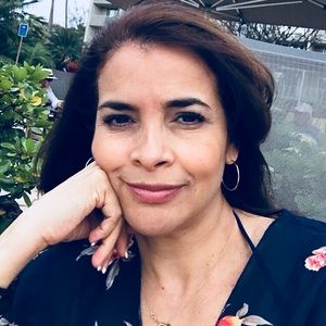 Meet your Posher, Valerie